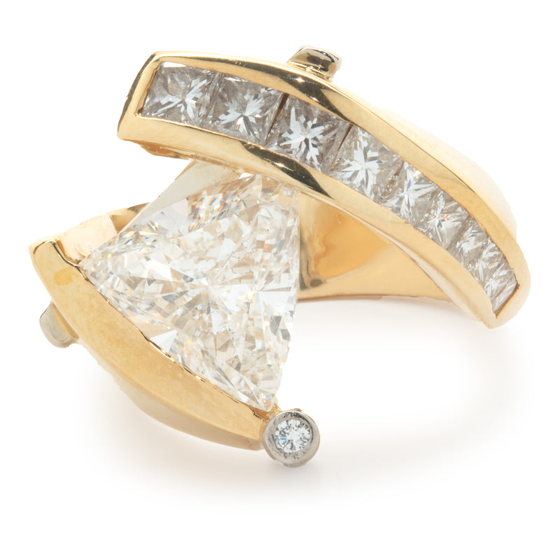 Gauthier 18 Karat Yellow Gold Trillion Cut Diamond Engagement Ring