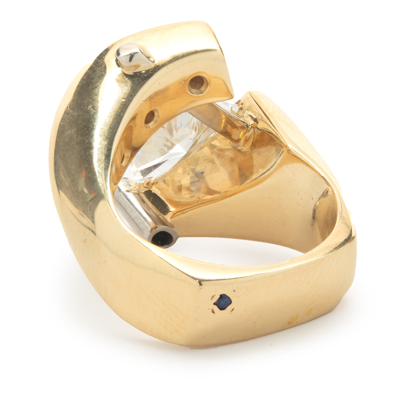 Gauthier 18 Karat Yellow Gold Trillion Cut Diamond Engagement Ring