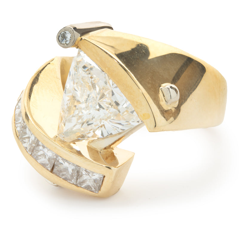 Gauthier 18 Karat Yellow Gold Trillion Cut Diamond Engagement Ring