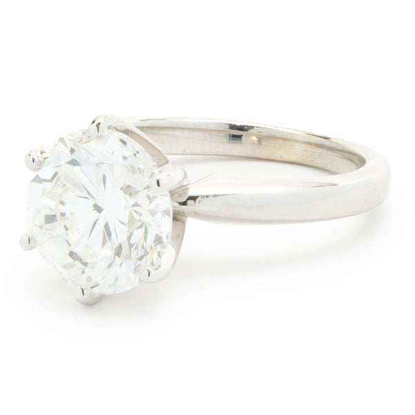 14 Karat White Gold Round Brilliant Cut Diamond Engagement Ring