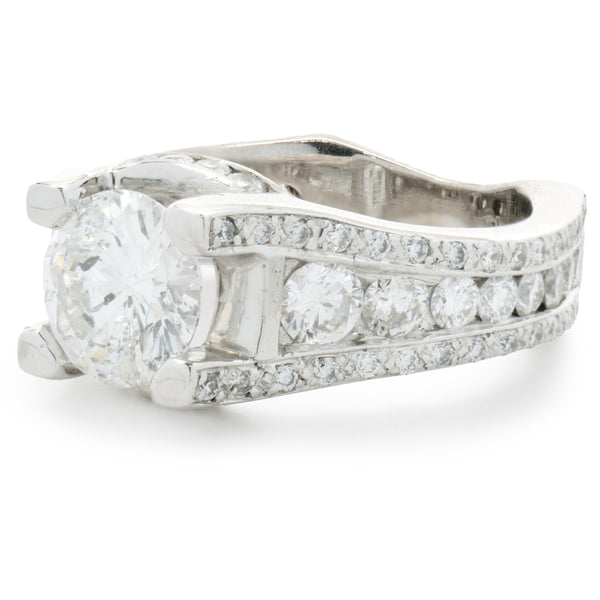 14 Karat White Gold Round Brilliant Cut Diamond Engagement Ring