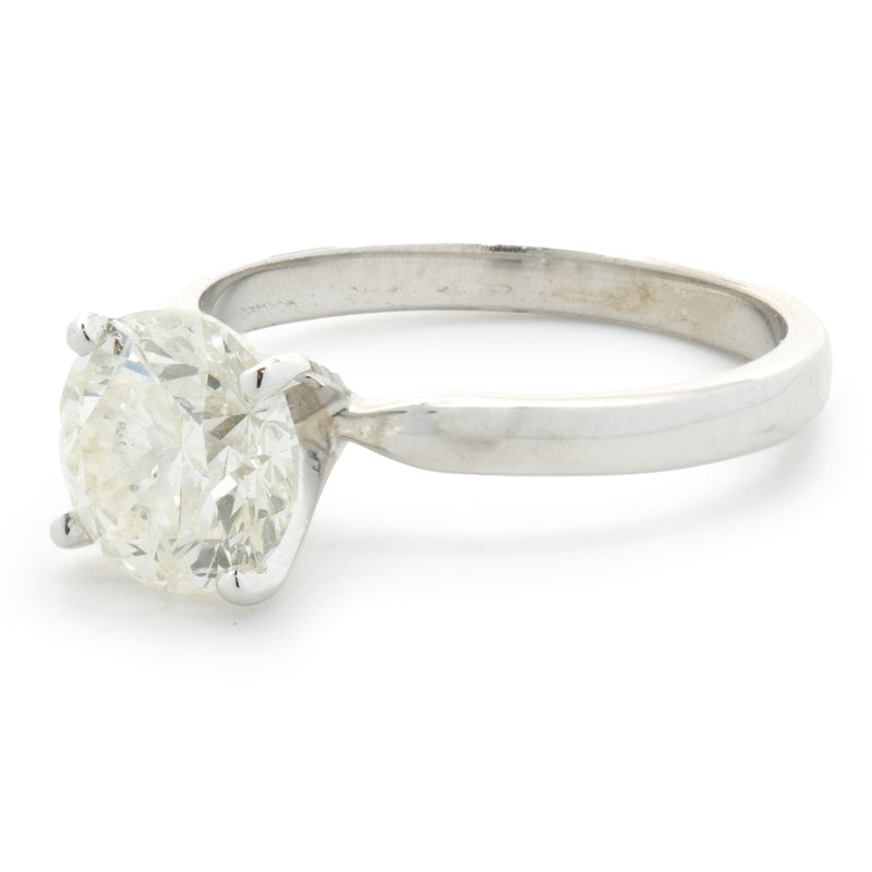 14 Karat White Gold Round Brilliant Cut Diamond Engagement Ring