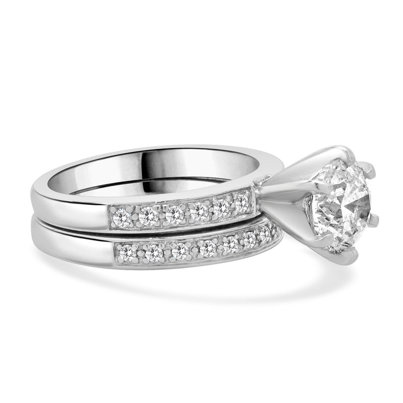 14 Karat White Gold Round Brilliant Cut Diamond Engagement Ring