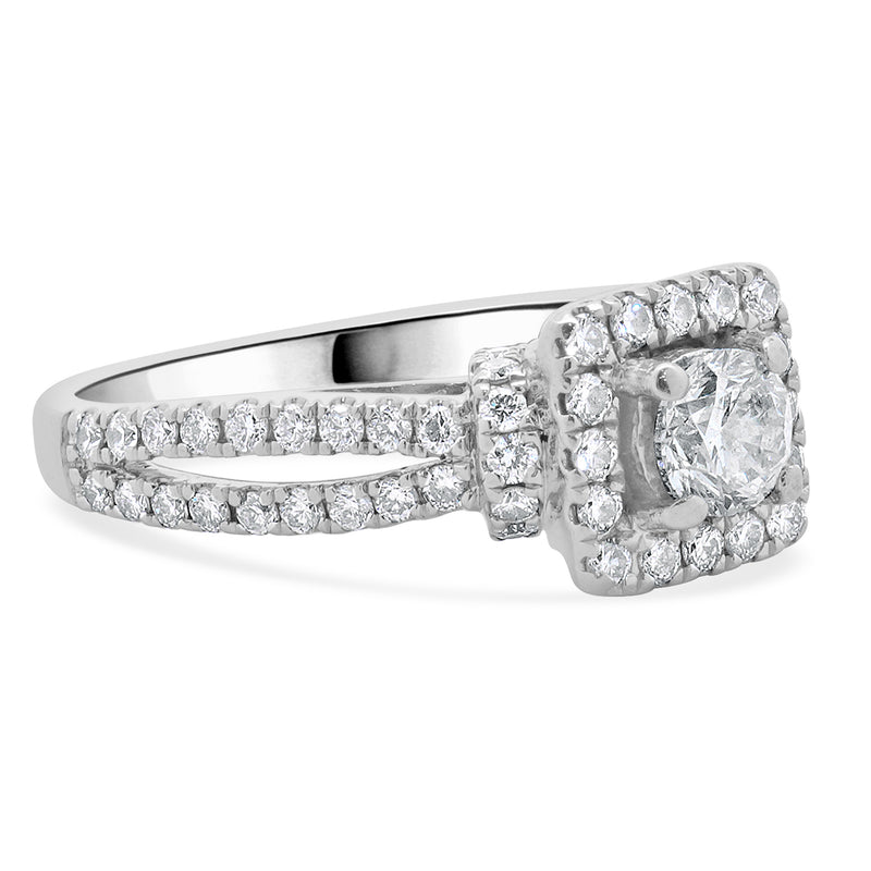 Vera Wang 14 Karat White Gold Round Brilliant Cut Diamond Engagement Ring