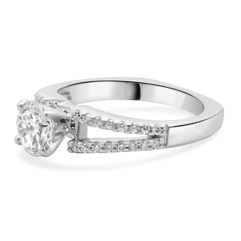 14 Karat White Gold Round Brilliant Cut Diamond Engagement Ring