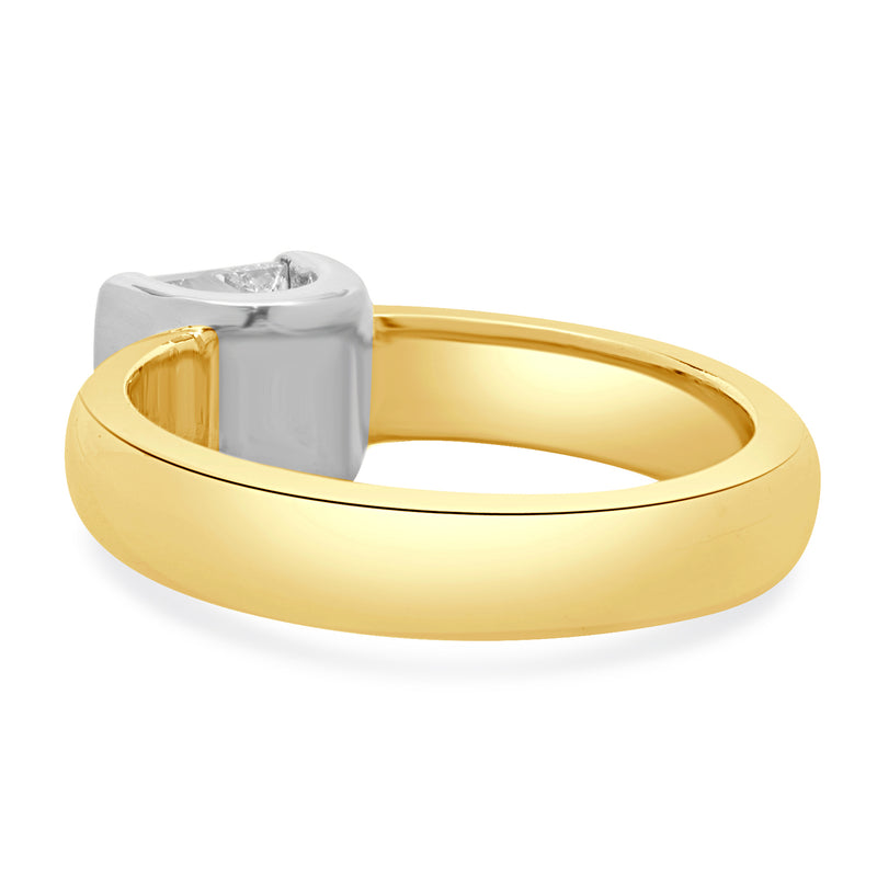 14 Karat Yellow Gold Princess Cut Diamond Engagement Ring