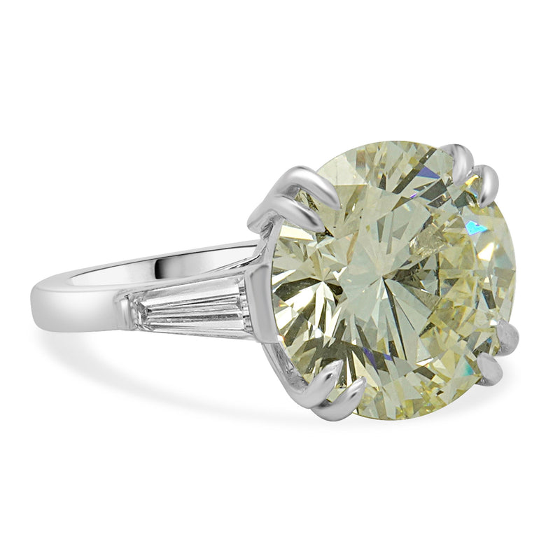 Platinum Round Brilliant Cut Diamond Engagement Ring