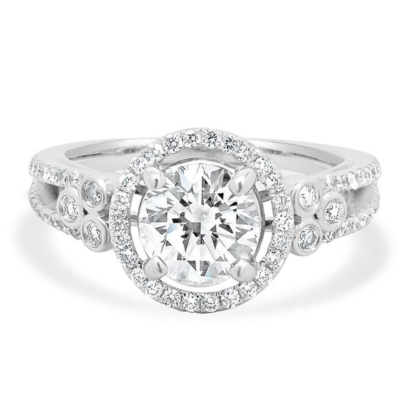 18K White Gold Round Cut Diamond Engagement Ring