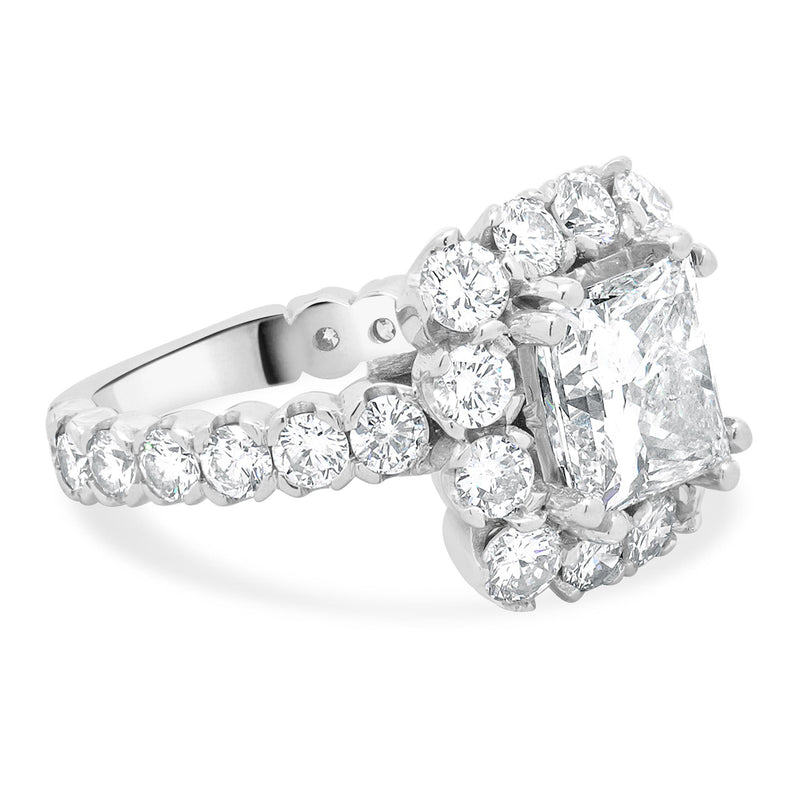 18 Karat White Gold Princess Cut Diamond Engagement Ring