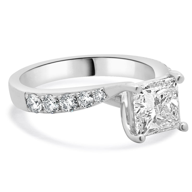 18 Karat White Gold Princess Cut Diamond Engagement Ring
