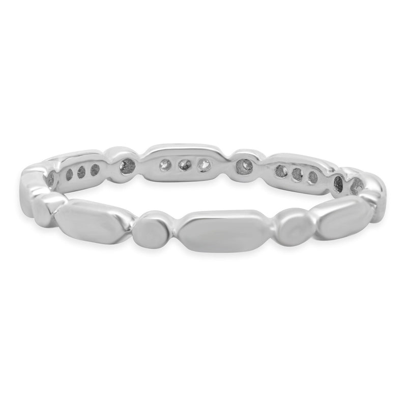 18 Karat White Gold Filigree Diamond Band