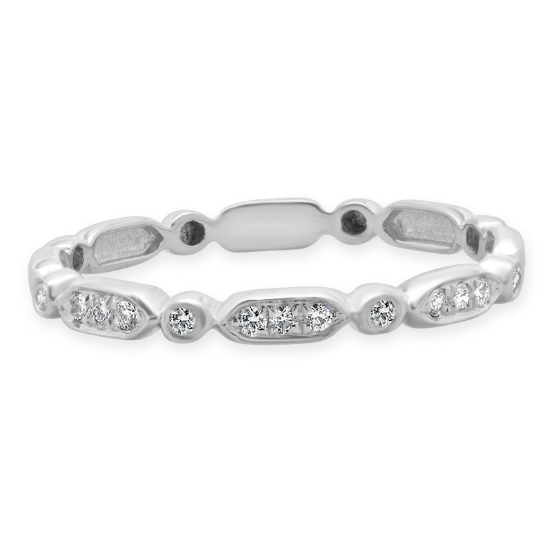 18 Karat White Gold Filigree Diamond Band