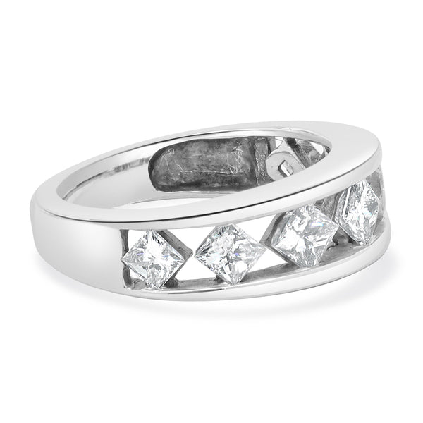 14 Karat White Gold Kite Set Princess Cut Diamond Band