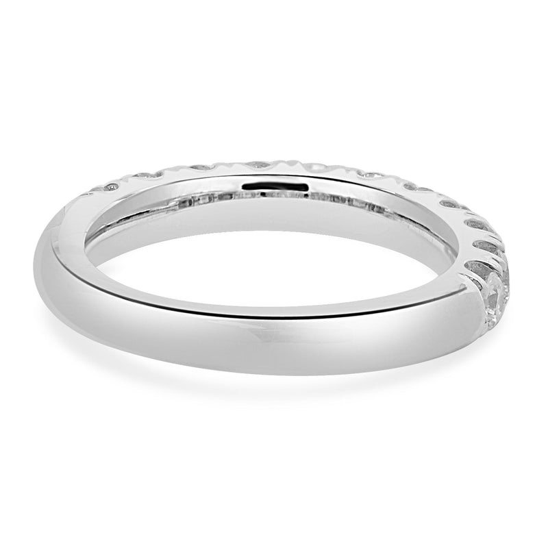18 Karat White Diamond Station Band