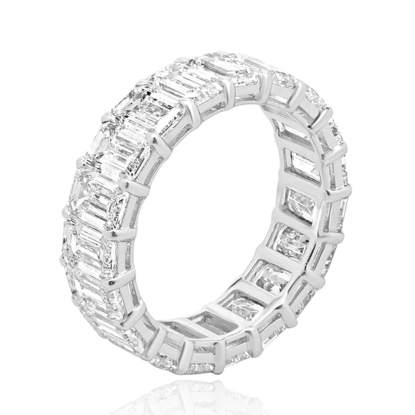 18 Karat White Gold Emerald Cut Diamond Eternity Band