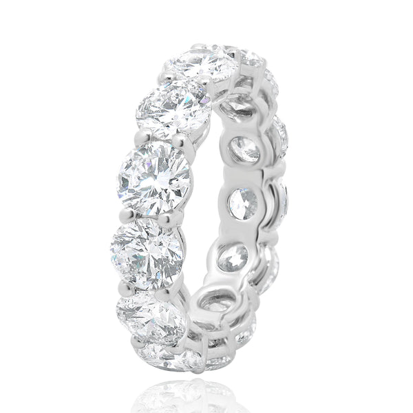 18 Karat White Gold Round Brilliant Cut Diamond Eternity Band