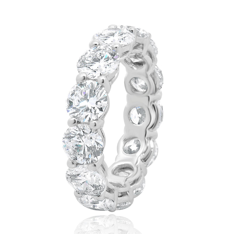18 Karat White Gold Round Brilliant Cut Diamond Eternity Band