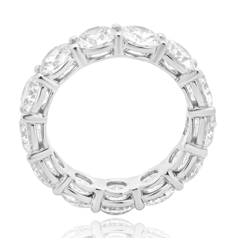 18 Karat White Gold Round Brilliant Cut Diamond Eternity Band