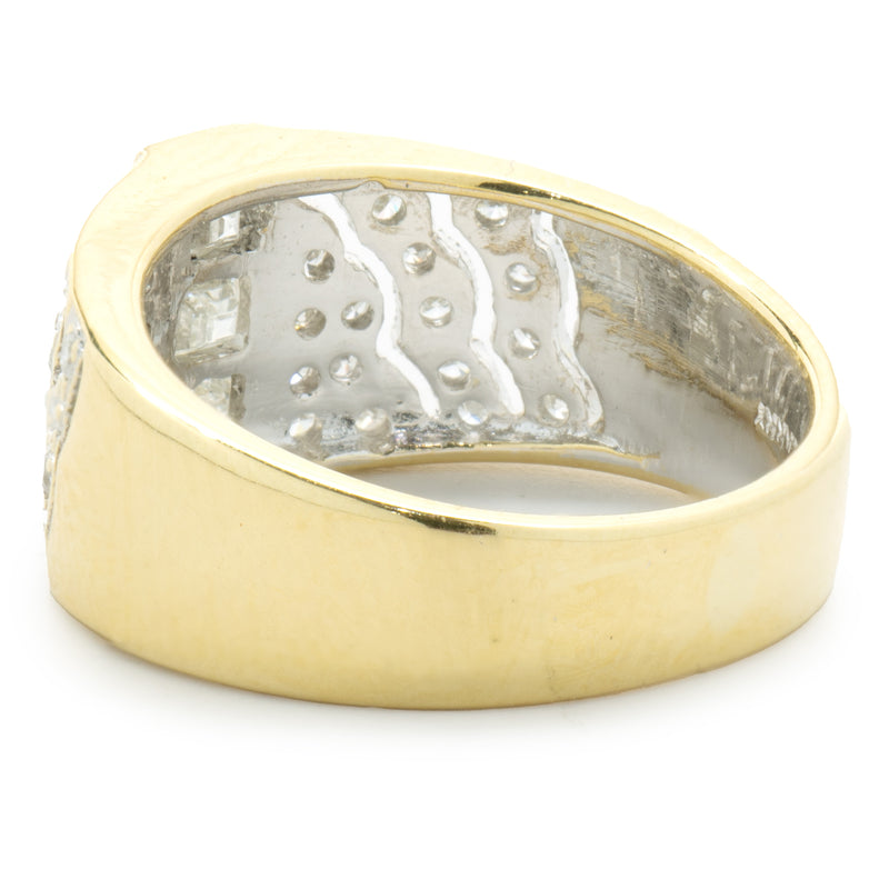 18 Karat Yellow Gold Diamond Cigar Band