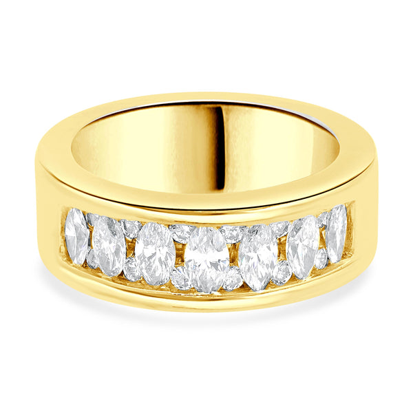 18 Karat Yellow Gold Marquise and Round Diamond Men’s Ring