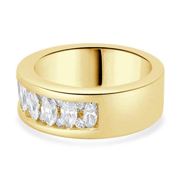 18 Karat Yellow Gold Marquise and Round Diamond Men’s Ring