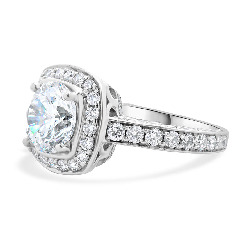 18 Karat White Gold Diamond Semi Mount with CZ Center