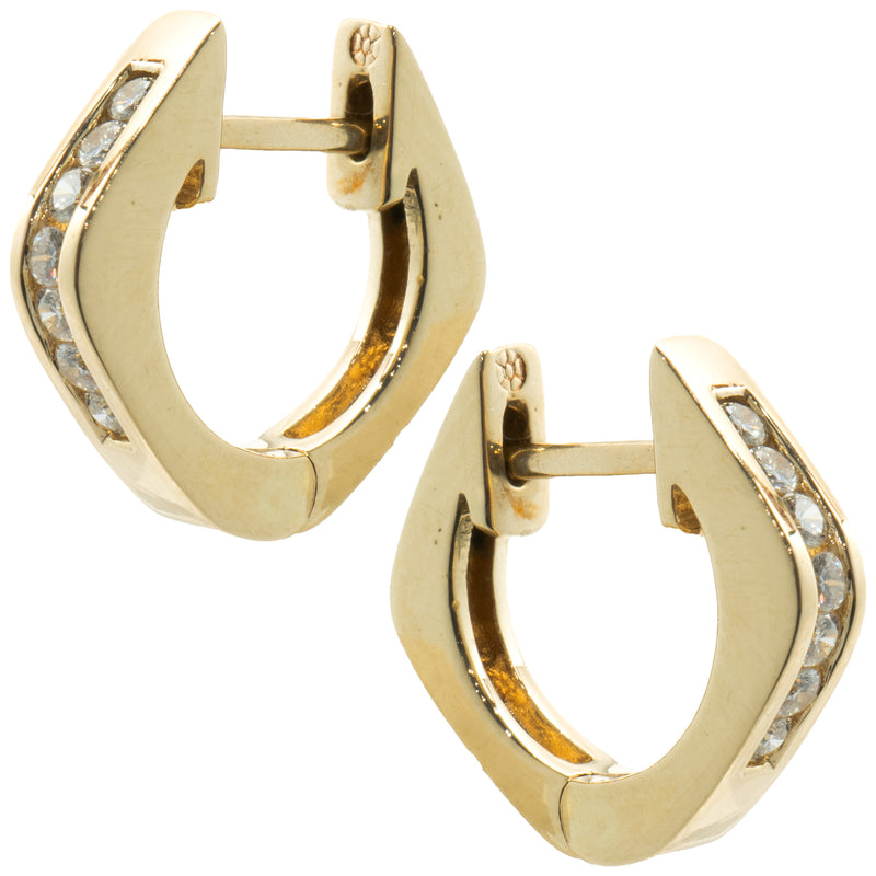 14 Karat Yellow Gold Round Brilliant Cut Diamond Huggie Hoop Earrings