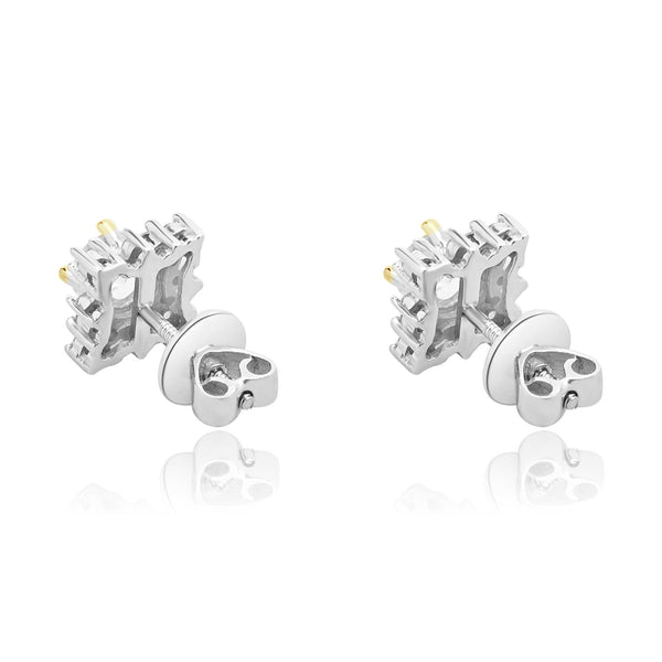 18 Karat White Gold Diamond Cluster Stud Earrings