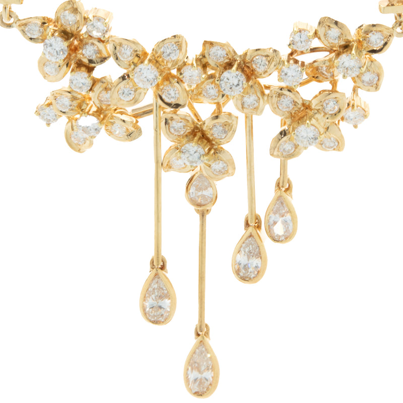 18 Karat Yellow Gold Vintage Diamond Floral Necklace