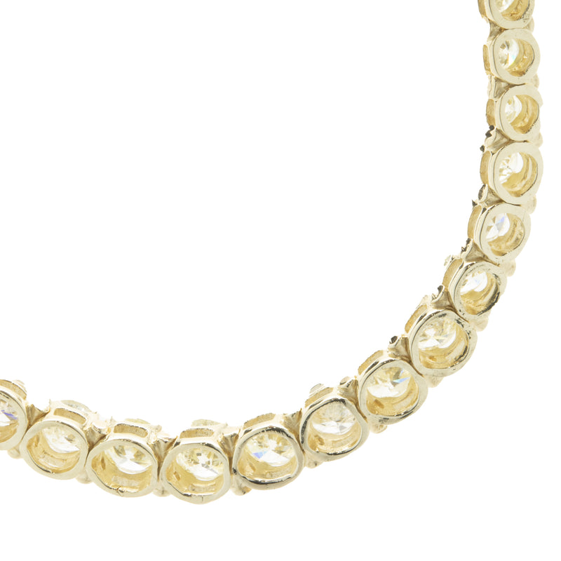 14 Karat Yellow Gold Round Brilliant Cut Diamond Tennis Necklace