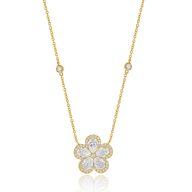 18 Karat Yellow Gold Diamond Flower Necklace