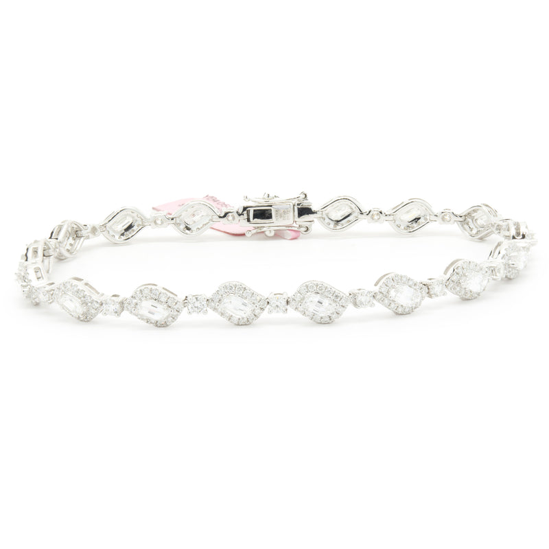18 Karat White Gold Flame Cut Diamond Inline Bracelet