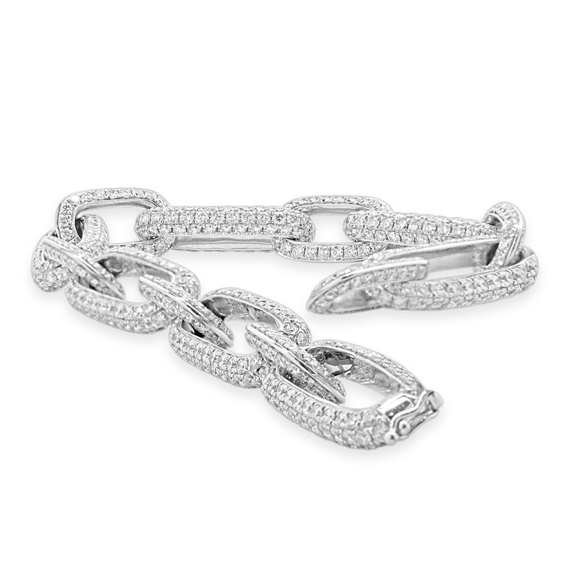 18 Karat White Gold Pave Diamond Paperclip Bracelet