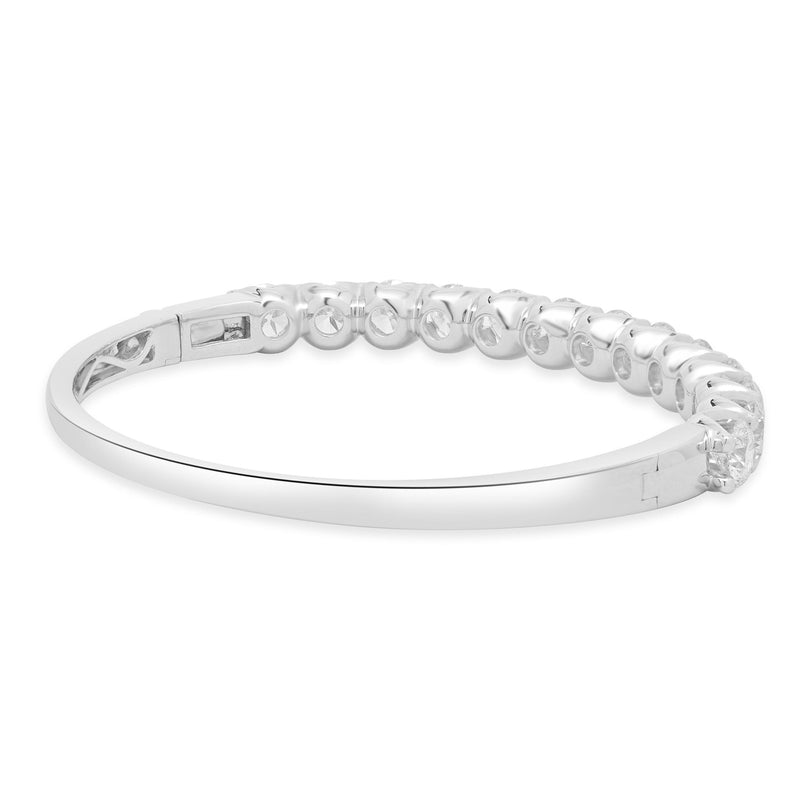 18 Karat White Gold Round Brilliant Cut Diamond Bangle Bracelet