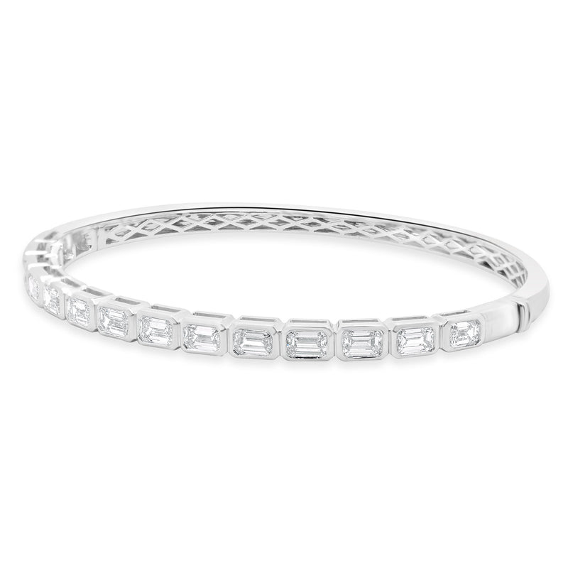 18K White Gold Emerald Cut Bezel Set Diamond Bangle Bracelet