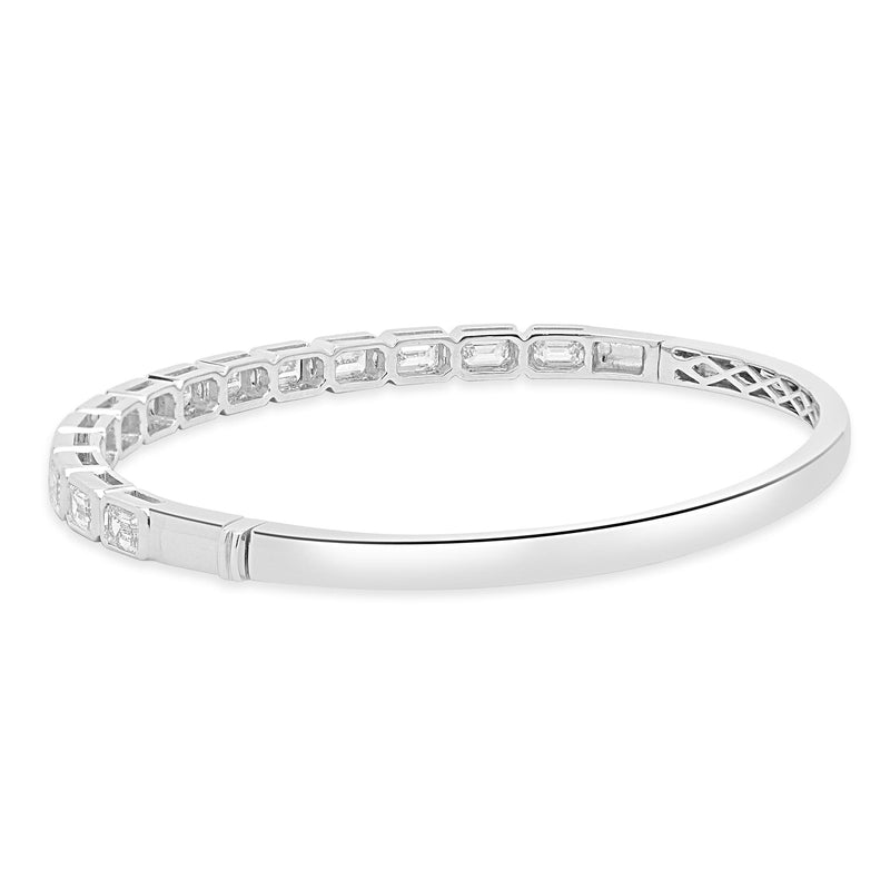18K White Gold Emerald Cut Bezel Set Diamond Bangle Bracelet