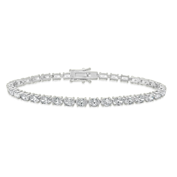 14 Karat White Gold Oval Cut Diamond Tennis Bracelet