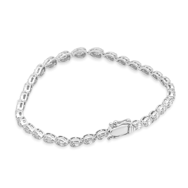 18 Karat White Gold Diamond Tennis Bracelet