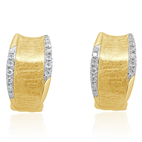 Effy D’Oro 14 Karat Yellow Gold Diamond Hoop Earrings
