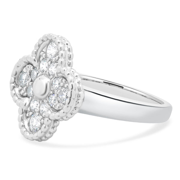 18 Karat White Gold Diamond Sweet Alhambra Ring