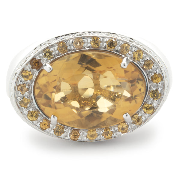 18 Karat White Gold Oval Citrine Ring