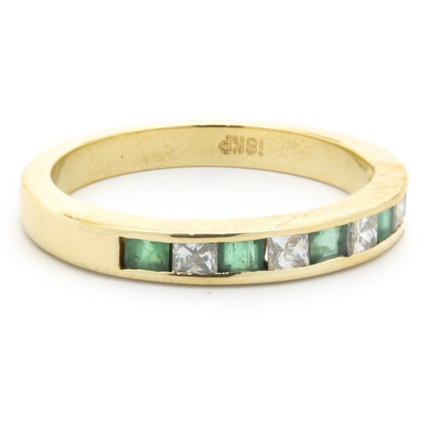 18 Karat Yellow Gold Alternating Diamond and Emerald Band