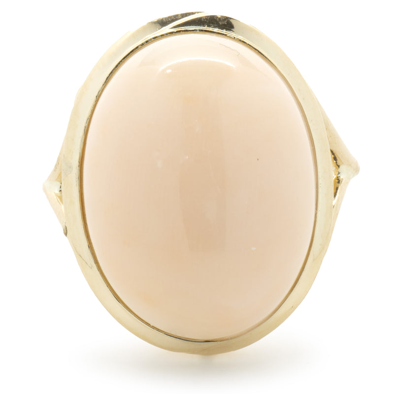 14 Karat Yellow Gold Vintage Angle Skin Coral Ring