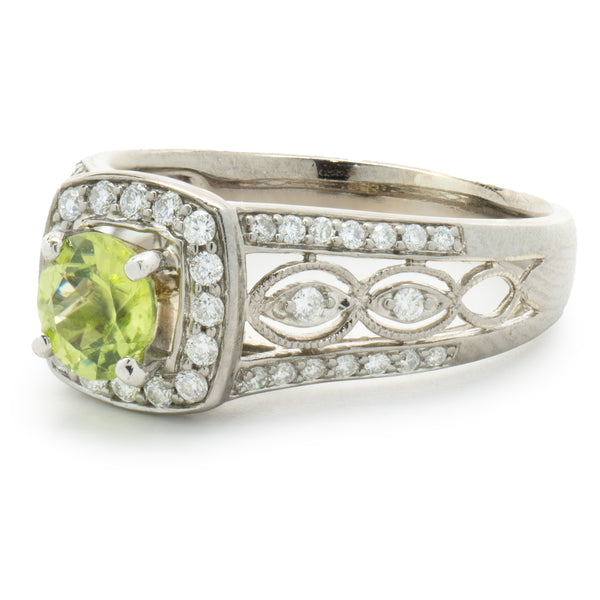 14 Karat White Gold Peridot and Diamond Ring