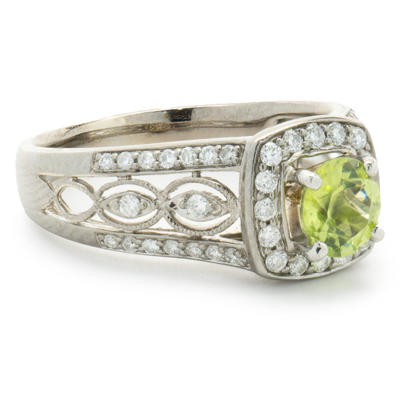 14 Karat White Gold Peridot and Diamond Ring