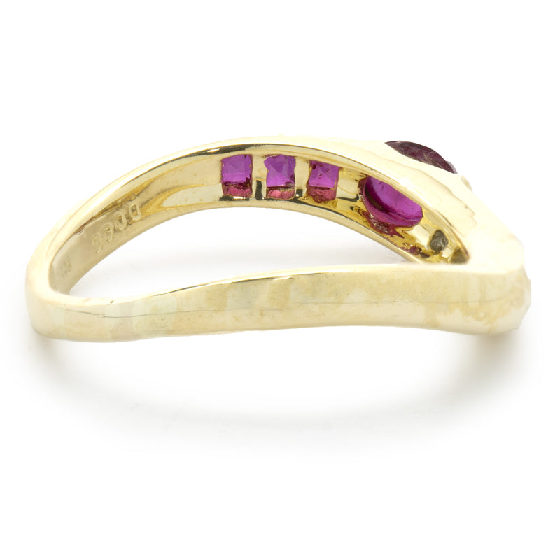 18 Karat Yellow Gold Cabochon Ruby and Diamond Ring