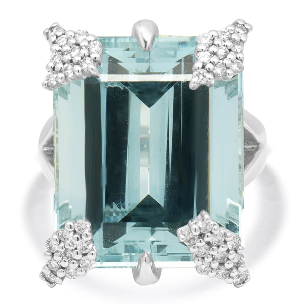 18 Karat White Gold Aquamarine & Diamond Accent Cocktail Ring