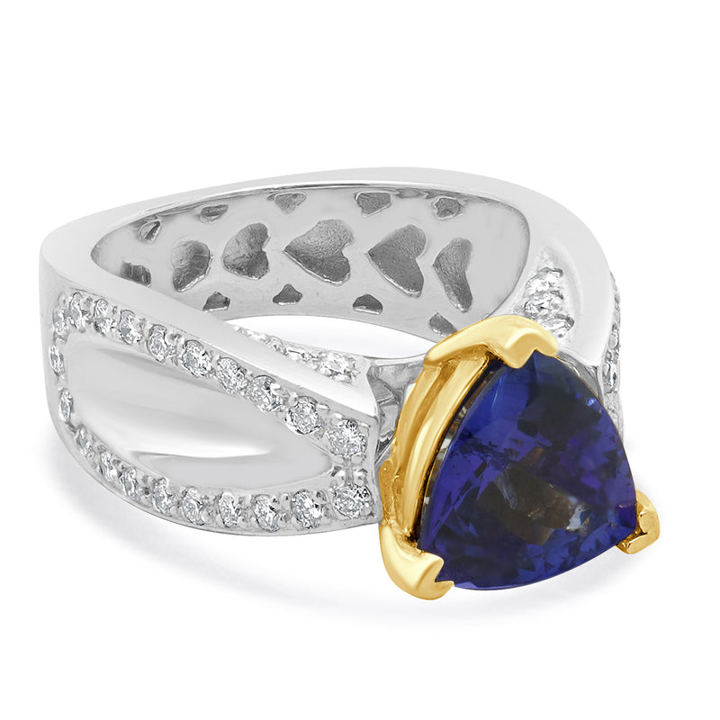 18 Karat Two Tone Tanzanite and Diamond Ring