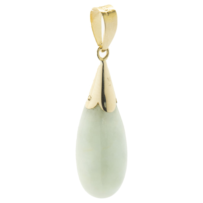 14 Karat Yellow Gold Jade Pendant