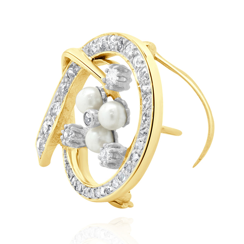 14 Karat Yellow Gold Vintage Pearl and Diamond Circle Swirl Pin